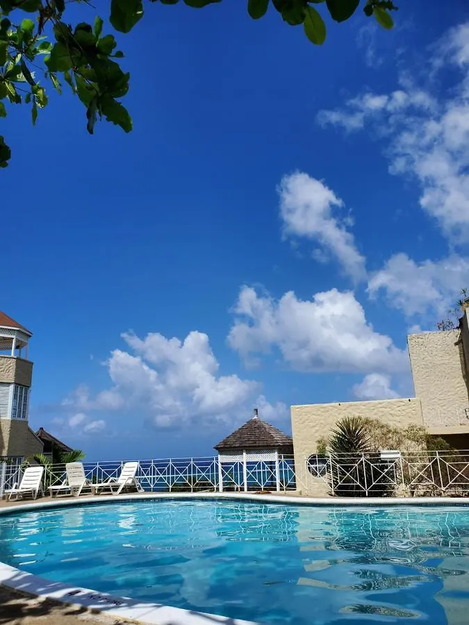 Emerald Garden Ocho Rios Daire